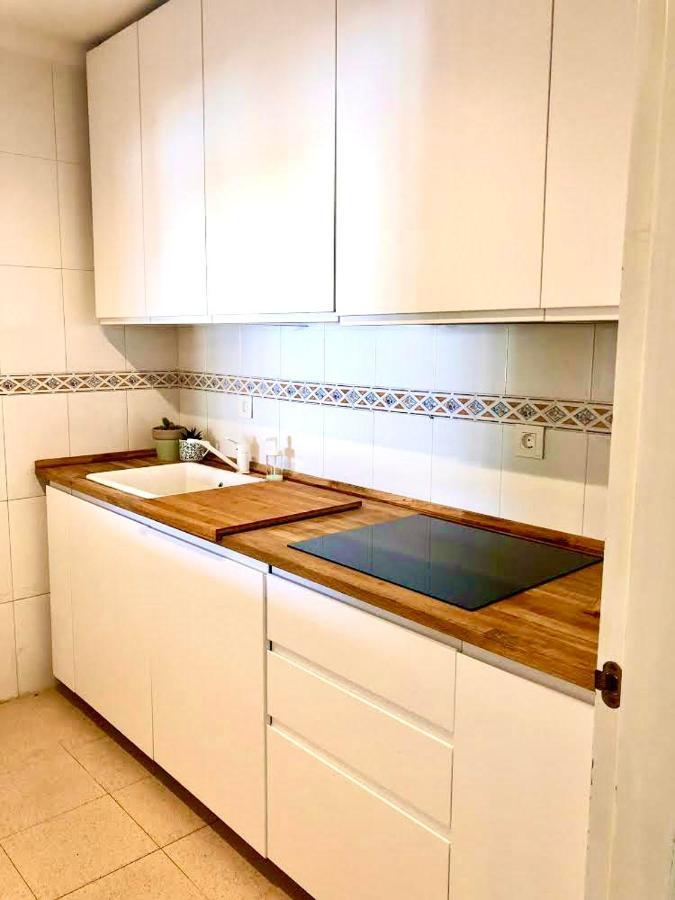Inspiring Apartment In Carihuela Beach Torremolinos Exterior photo
